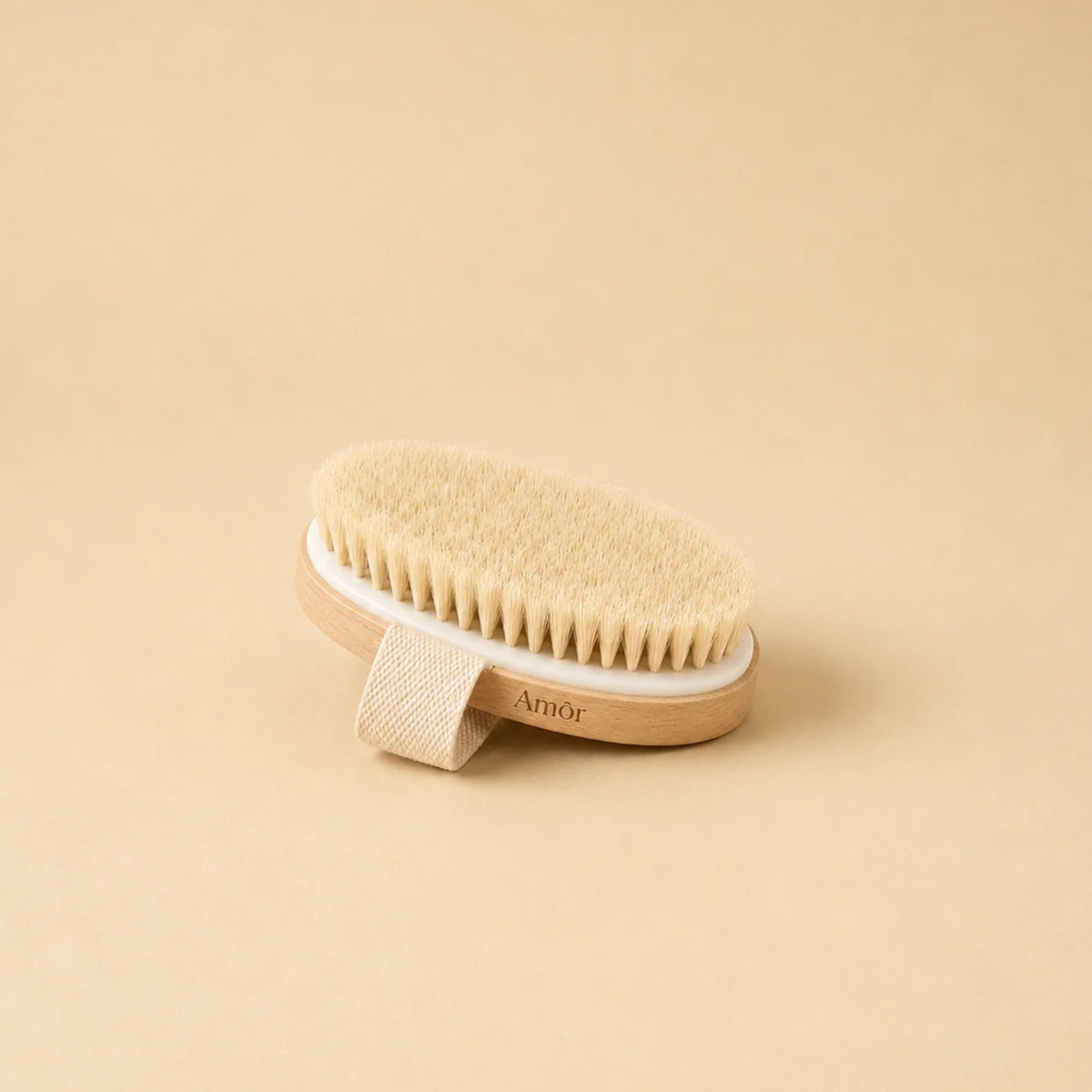 Amōr Dry Brush